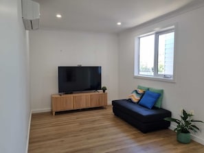 Maison, 4 chambres, patio | Équipements de la chambre