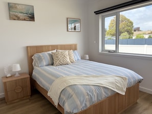 4 bedrooms - Winter Escape-private spa (Melbourne)