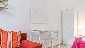 Căn hộ cơ bản | Bàn ủi/dụng cụ ủi quần áo, truy cập Internet không dây miễn phí 