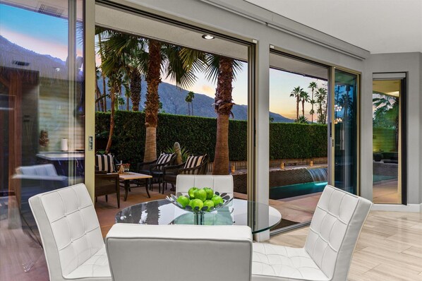 Outdoor dining