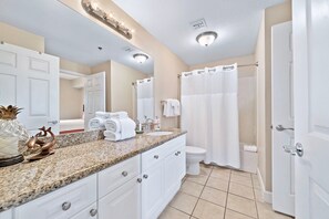 Hair dryer, towels - Seawind 1506 | Beachfront Condo – Great location - walk to everything! (Gulf Shores)