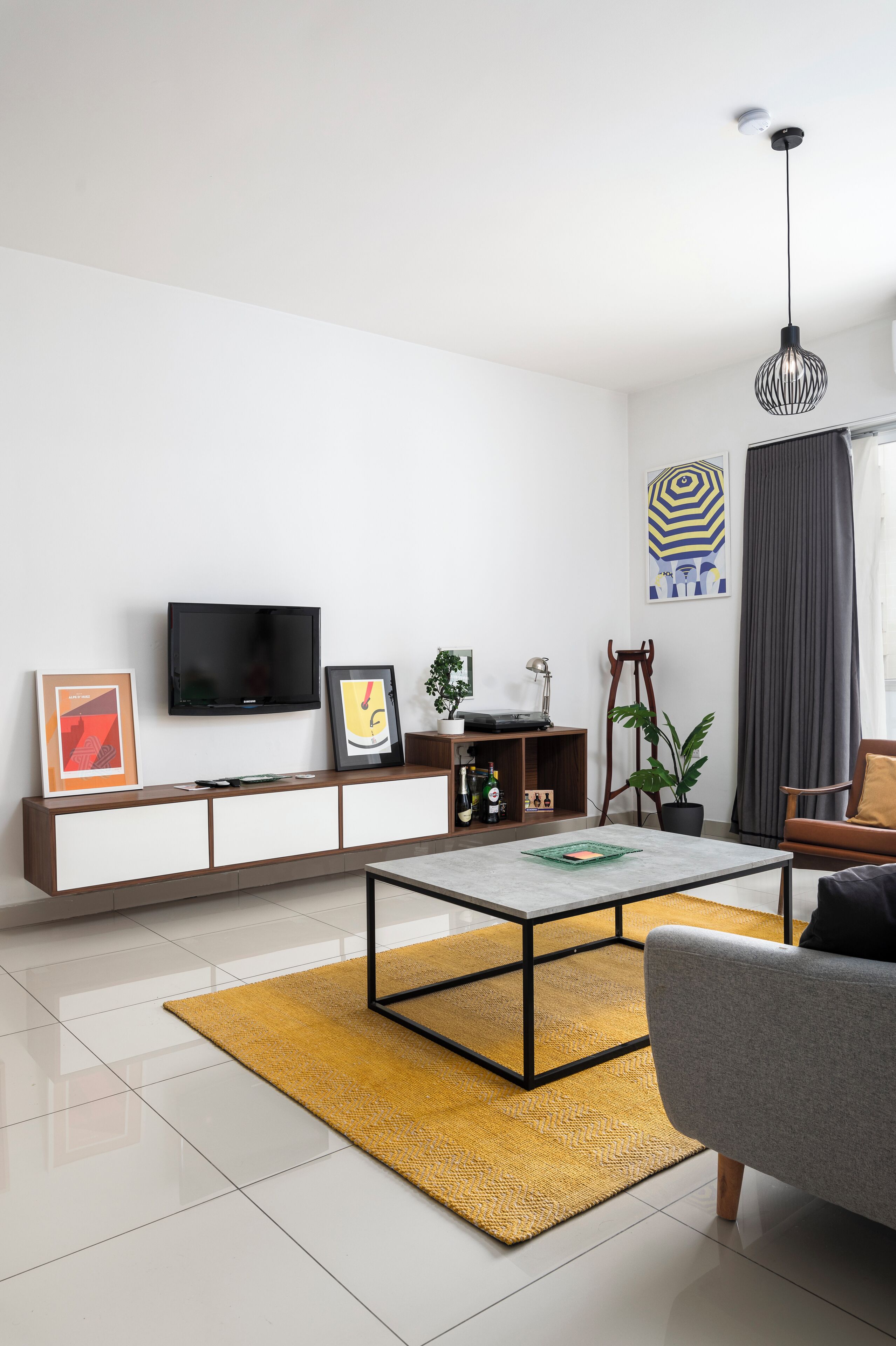 Apartamento, 2 quartos, cozinha | Área de estar | TV de tela plana