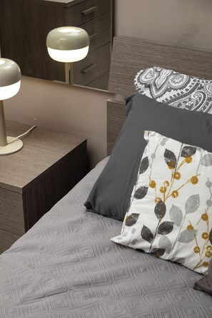 Huoneisto, 2 makuuhuonetta, keittiö | Pimennysverhot, silitysrauta/-lauta, ilmainen Wi-Fi