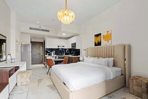 1 غرفة نوم ومكواة/لوح كي وواي فاي وملاءات أسرّة