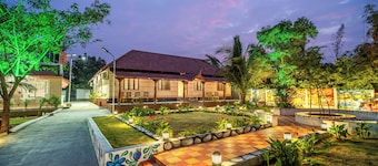 APR Villa by Alaya Stays