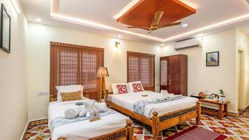 Deluxe Double Room, Mountain View | Free WiFi