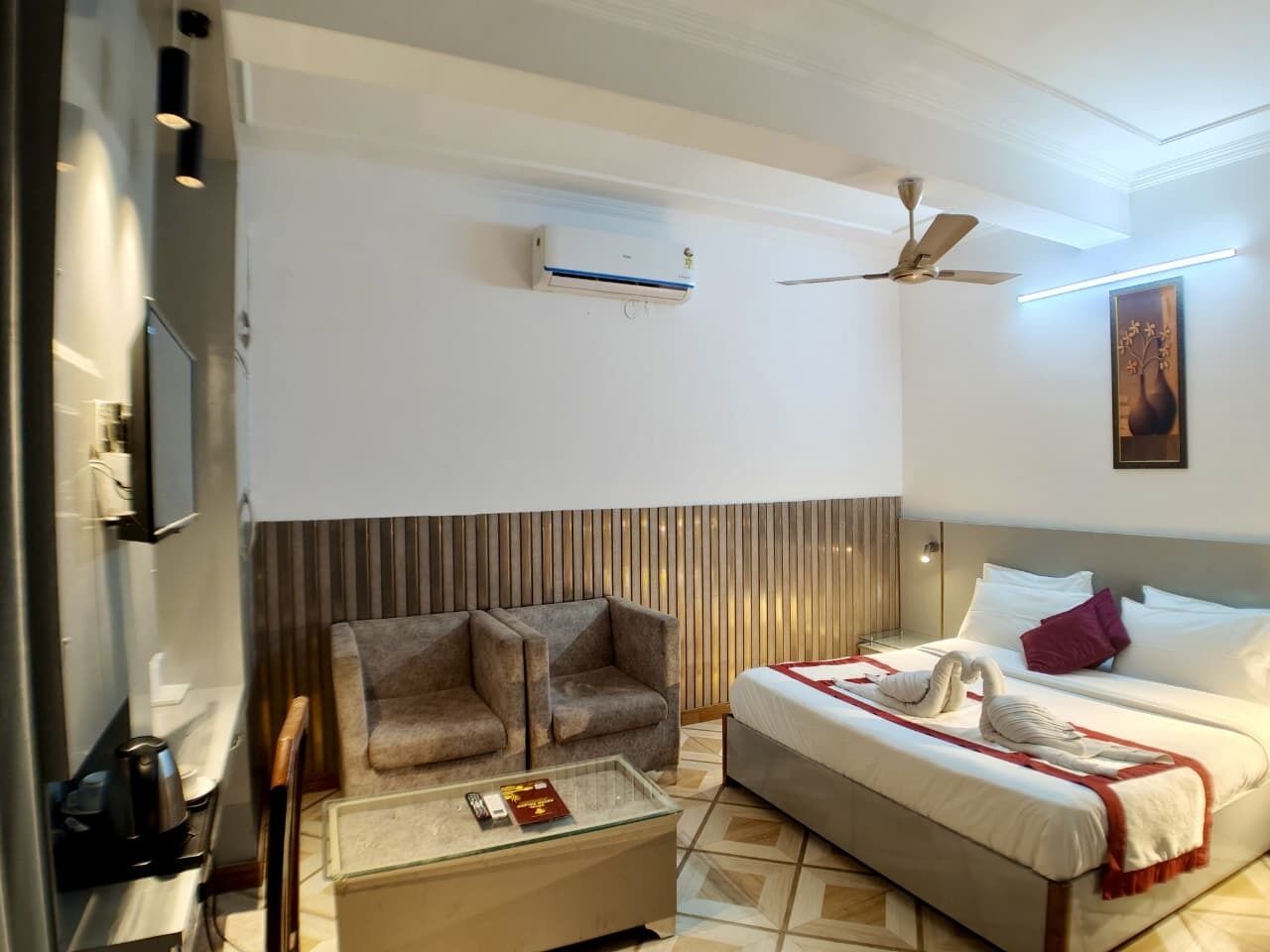 Executive Room | Free WiFi