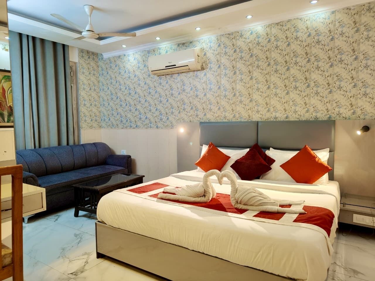 Deluxe Duplex | Free WiFi