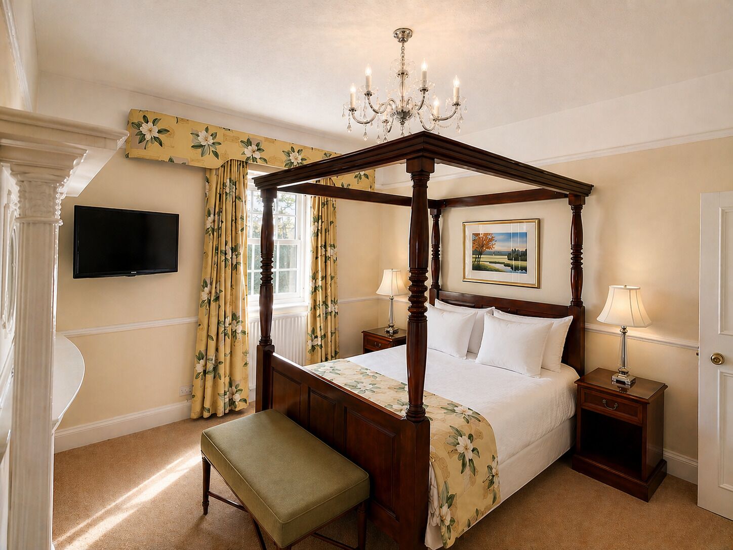 Deluxe Double Room | Blackout drapes, iron/ironing board, free WiFi