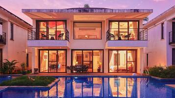 Facciata della struttura