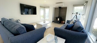 Aiyana's Coastal Retreat