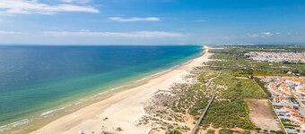 VILLA DO REGATO, Beach Village