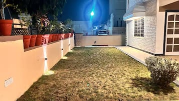 Enceinte de lâhĂ©bergement