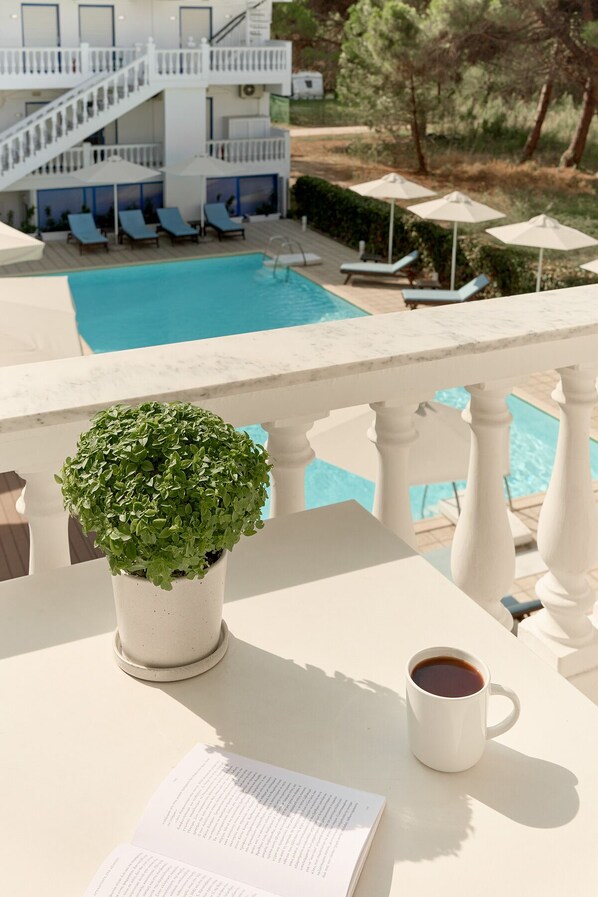 Double Room, Balcony, Courtyard View | Pool | Seasonal outdoor pool - Kazaviti Hotel (Thasos)