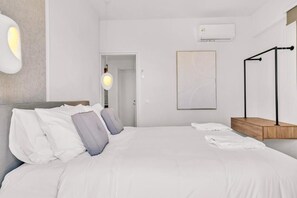 Olearia Villas - Villa Chrisanthi | In-room safe, blackout drapes, soundproofing, iron/ironing board - Olearia Villas (Malevizi)