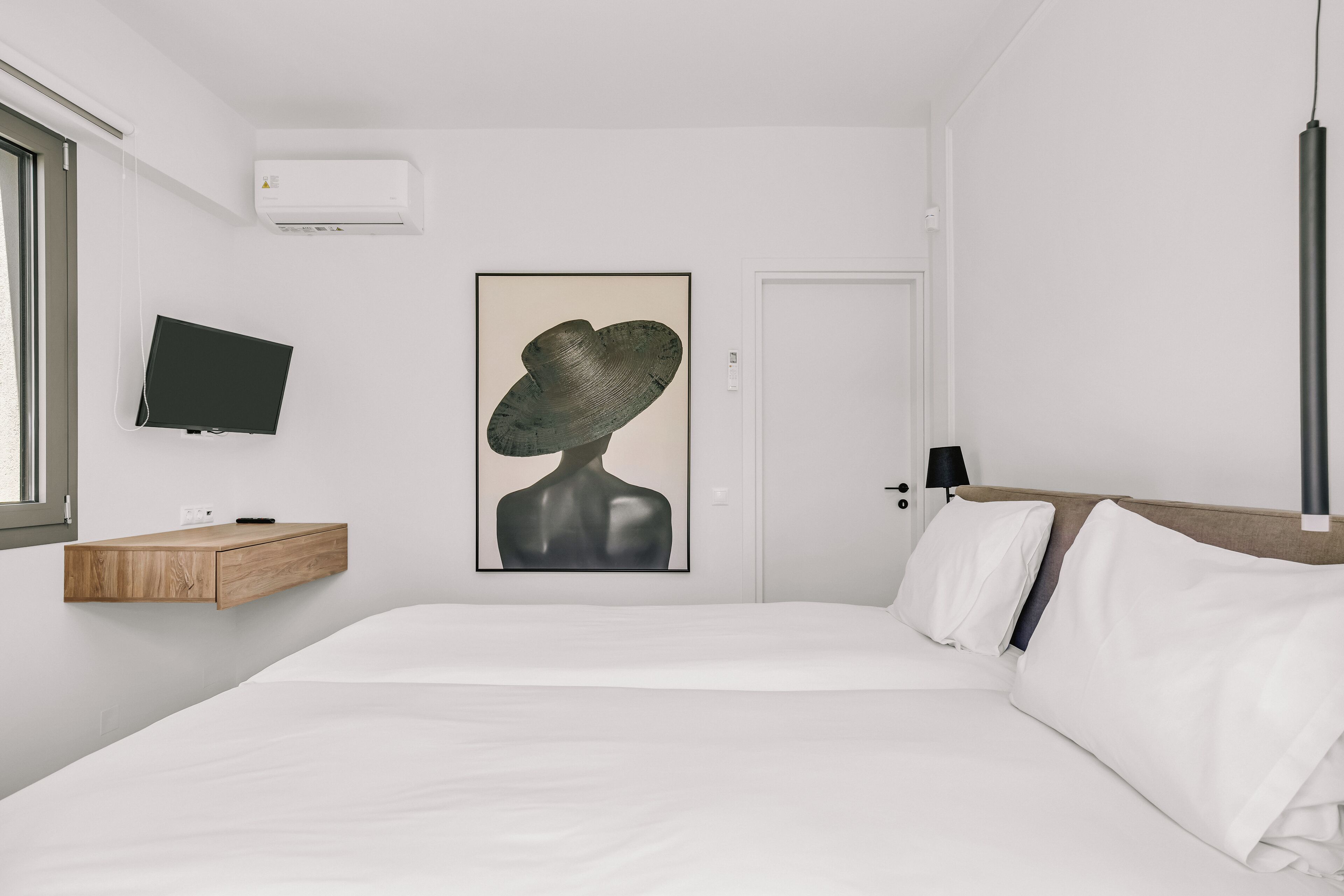 In-room safe, blackout curtains, soundproofing, iron/ironing board