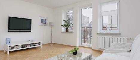 TV, DVD player, escritórios