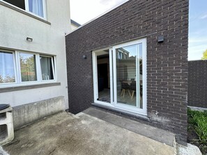 Terrace/patio - Au 11801 Bel appartement moderne (Ans)