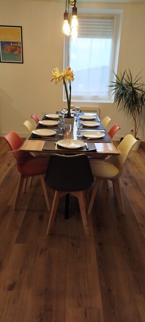 Dining - House with sea view on the GR34, near Le Minou (Locmaria-Plouzané)