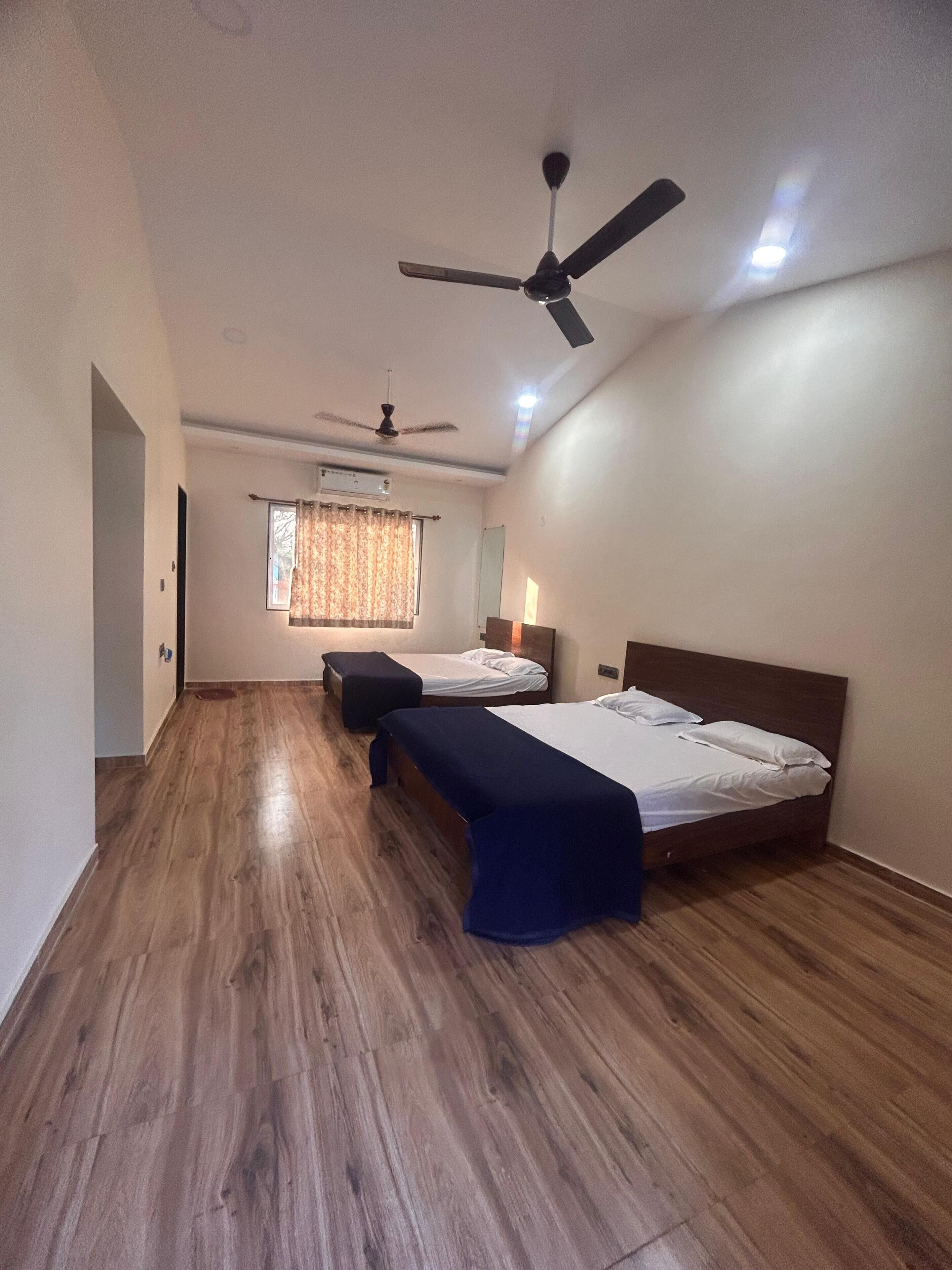 华丽客房 | 免费 WiFi、床单