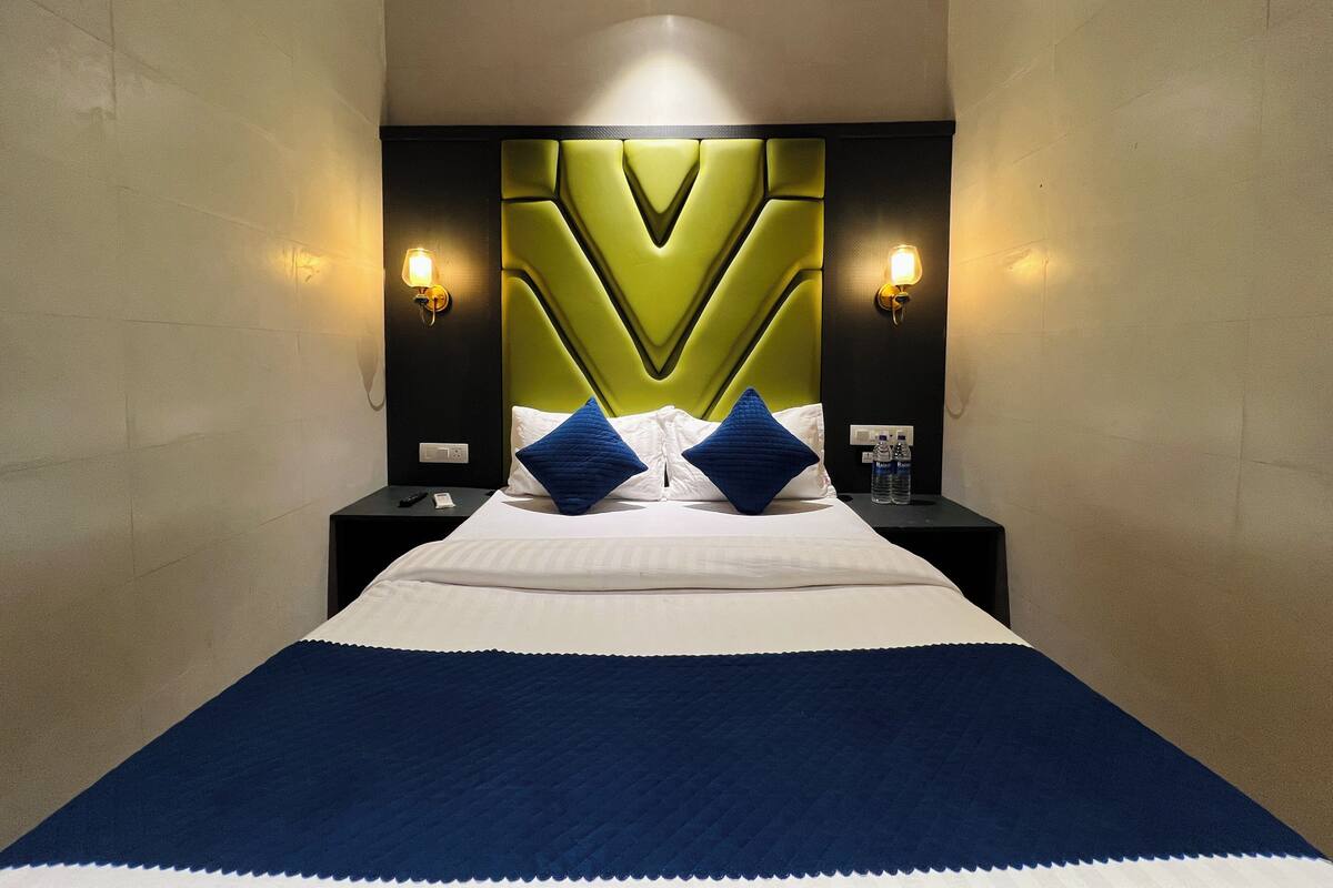 Standard Double Room | Free WiFi