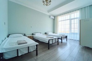 Iron/ironing board, free WiFi - Premium Sea View Hotel & Hostel (Baku)