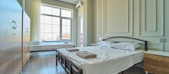 Premium Sea View Hotel & Hostel