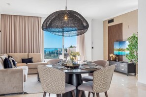 Dining - Luxe 2BR Penthouse | 55m² rooftop – Sea/Pool Views (Estepona)