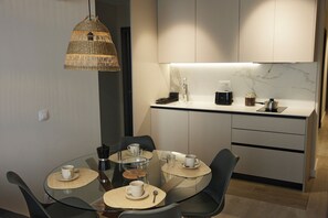 Dining - Artes 1 - Two Bedroom Apartment, Sleeps 4 (Valencia)