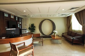 Lobby - OTTOMAN Hotel (Dharhan)