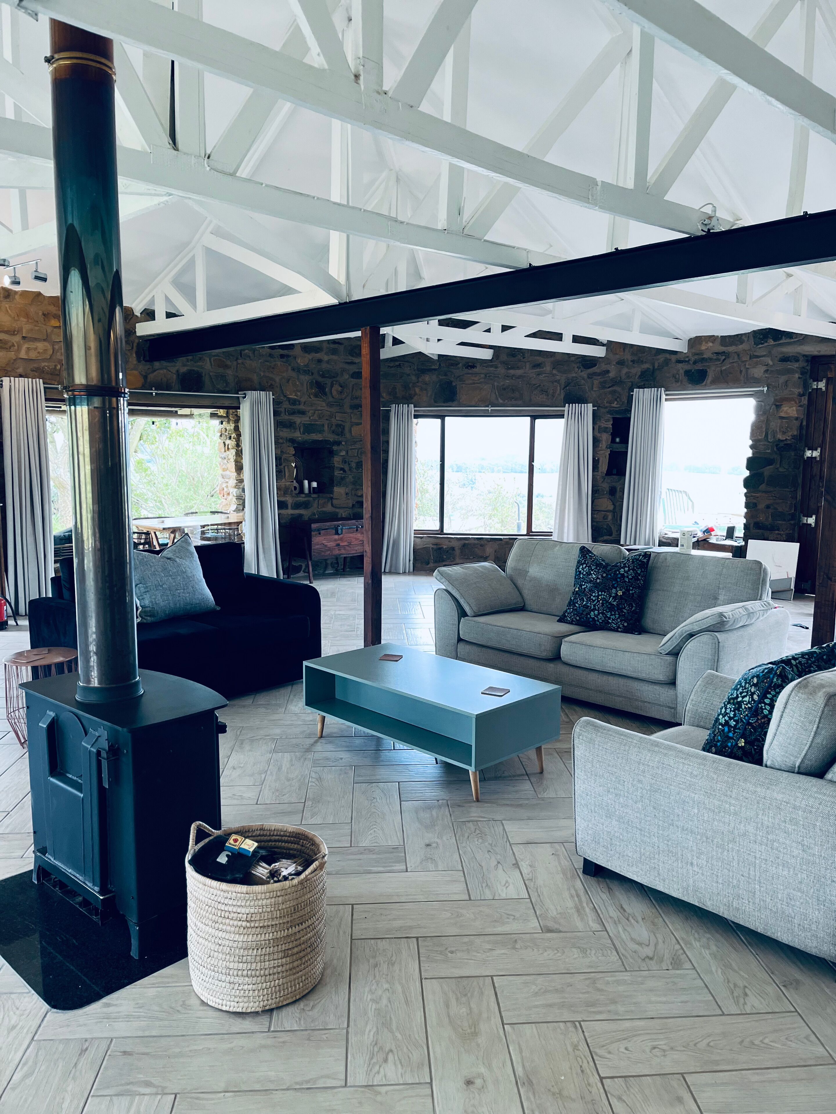 Superior House, Mountain View | Living area