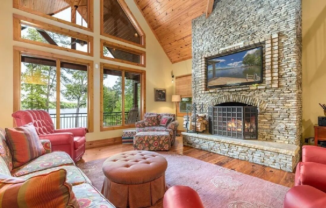 TV connectée, cheminée