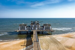 Beach - "Lake view idyll" with panoramic view (Sellin)
