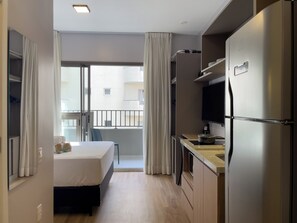 Blackout curtains, iron/ironing board, free WiFi - Raízes Tatuapé (São Paulo)