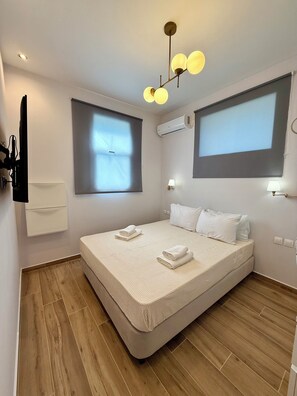1 bedroom, iron/ironing board, free WiFi, bed sheets - Almyrolithos is the light on stone in historical Mani (Gytheio)