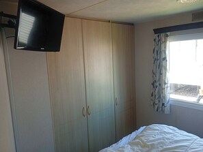 Cottage | 3 bedrooms, individually decorated, individually furnished, free WiFi - Atlas Moonstone (Skegness)