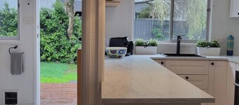 Sea Breeze at Margate Beachside-pet Friendly