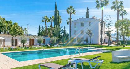 Cubo’s NAZ Country Stay | Double Room with Shared Bathroom + Breakfast