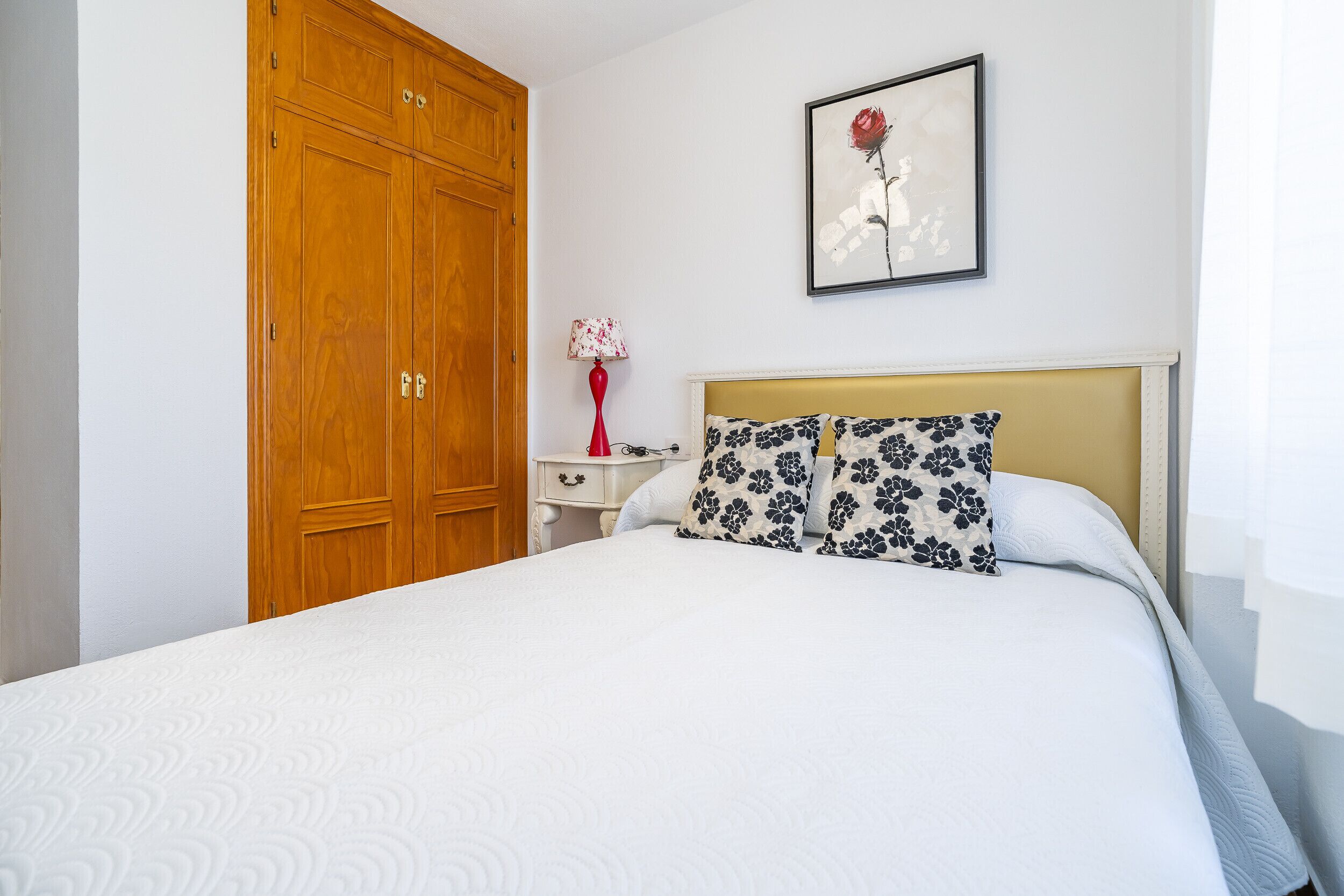 Strykejern/-brett, wi-fi (inkludert) og sengetøy