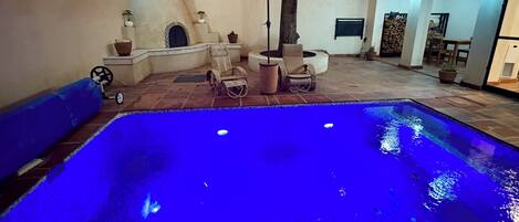 Ulkouima-allas, lämmitetty uima-allas