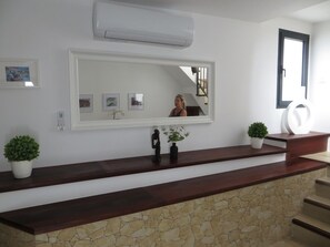 บ้านพัก, 2 ห้องนอน, สูบบุหรี่ได้, ระเบียง | ภายใน