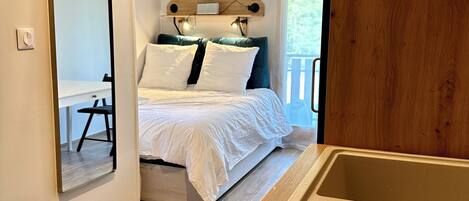 Strykejern/-brett, wi-fi og sengetøy