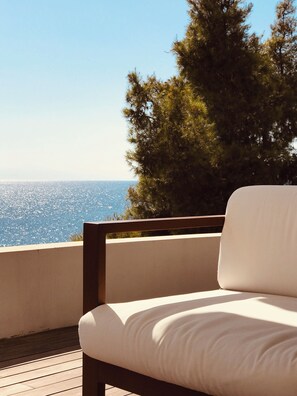 Property grounds - Sea Horizon Spacious Sea View Villa for Families and Groups (Halkidiki)