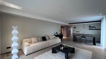 Appartement Sénior, 3 chambres | Wi-Fi gratuit