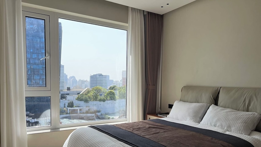 Book and Bed-Chang Ning