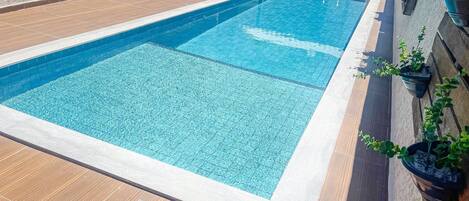 Alberca al aire libre