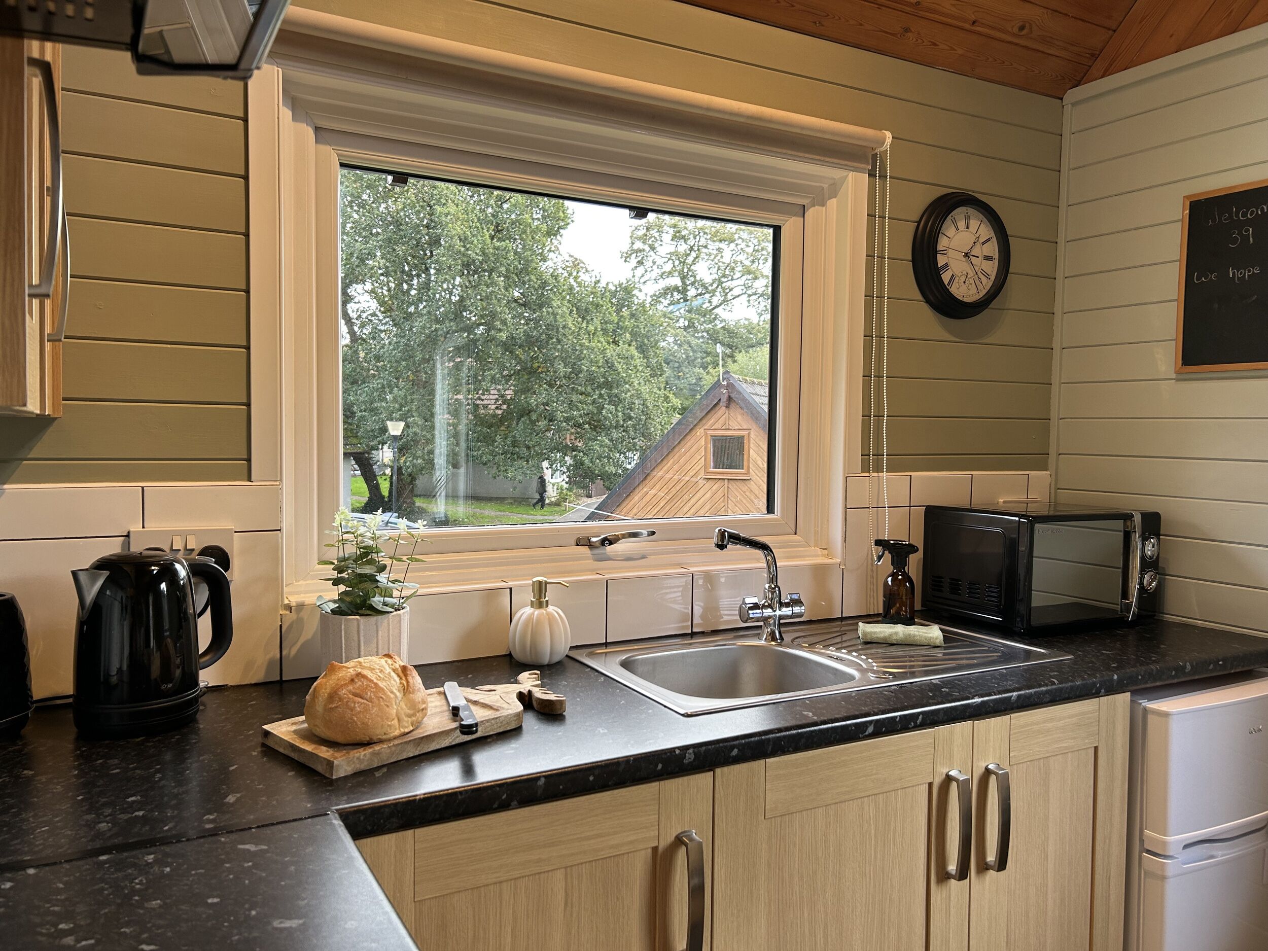 مستلزمات طهي/أطباق/أوعية