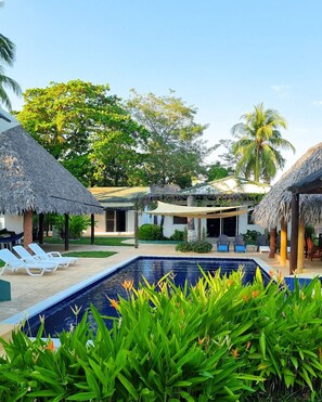 Pool - Spacious 8-bedroom, 22-guests chalet in tranquil Puerto San José with AC (Puerto San José)