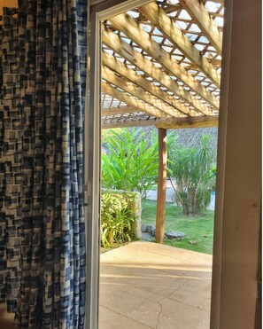 Interior - Spacious 8-bedroom, 22-guests chalet in tranquil Puerto San José with AC (Puerto San José)