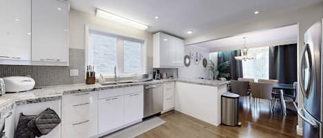 Microwave, oven, stovetop, dishwasher